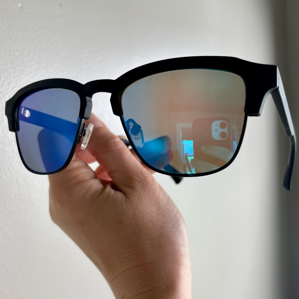 Hawkers Polarized Blue Mirror Sunglasses - Picture 3 of 14